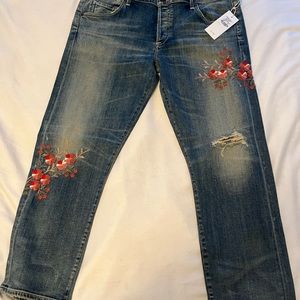 Citizens of Humanity Emerson Boyfriend Floral Embroidered distressed jeans